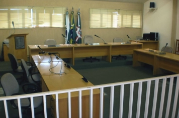 Legislativo volta aos trabalhos após recesso Parlamentar.