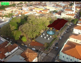 Prefeito e secretário apresentam projeto de revitalização do Bosque