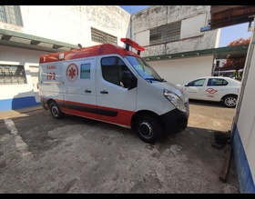 Prefeitura adquire nova ambulância para o SAMU 192