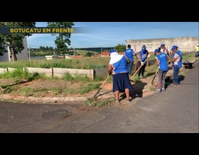 Prefeitura amplia frente de trabalho e vai aumentar auxílio a participantes