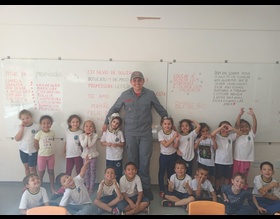 CEI Silvio de Souza recebe Corpo de Bombeiros na Semana das Profissões