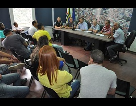 Prefeitura restringe horário de depísitos de bebidas