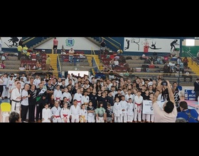Botucatu é campeão geral da etapa de karatê