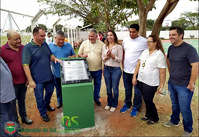 Vereadores participam da reinauguração do Estádio Municipal