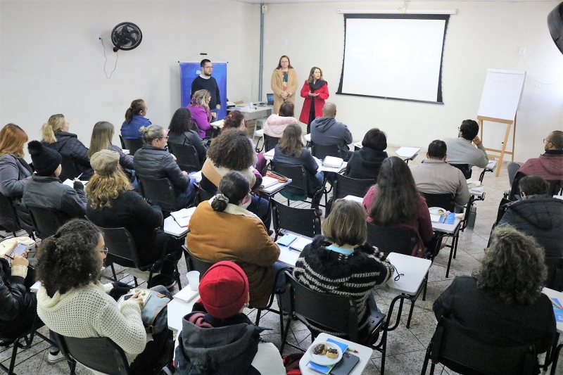 Bracell implementa capacitação para adultos com foco no desenvolvimento de adolescentes