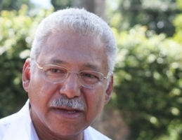 Secretário recebe título de cidadão são manuelense