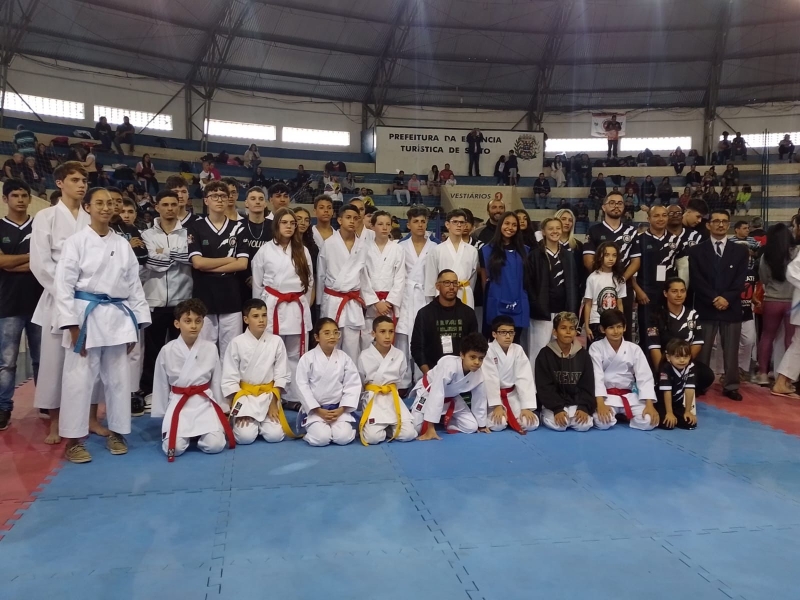 Botucatu é vice-campeão geral da 5ª Etapa do Circuito ACAK de Karatê