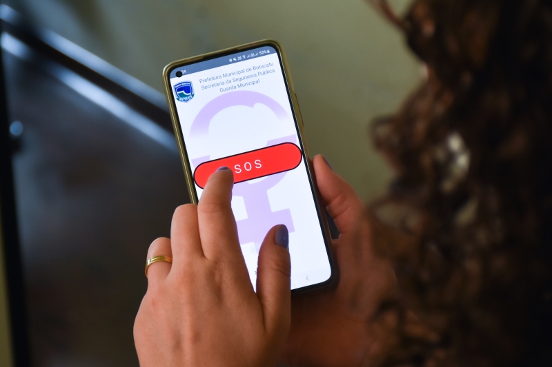 Patrulha Maria da Penha completa 5 anos com lançamento de botão do púnico para atender vítimas