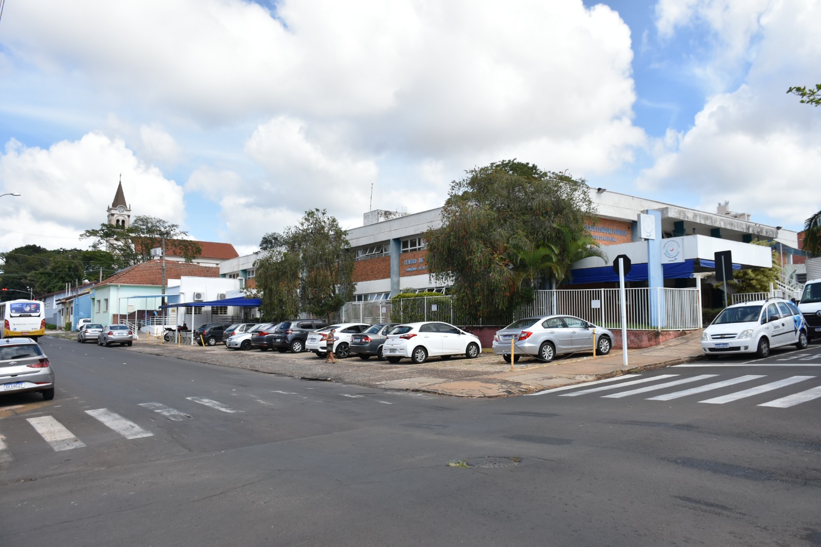 Prefeitura atualiza sobre Unidades de Saúde e escolas fechadas nesta terça-feira