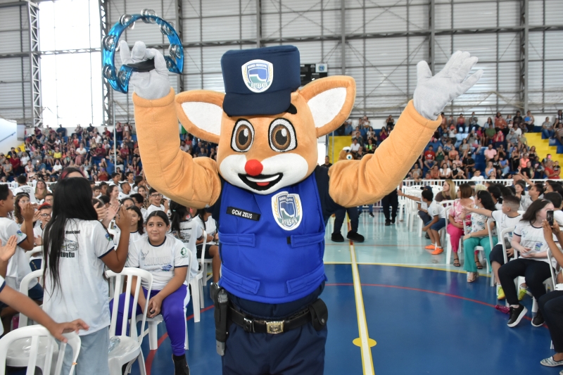 Patrulha da Paz realiza formatura e premia os destaques de 2023