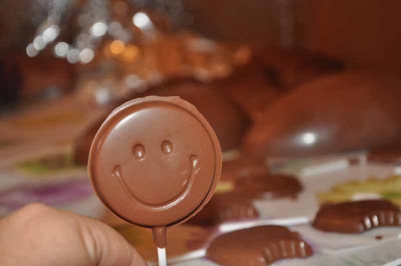 Fundo Social abre vagas para cursos de manicure, pequenos reparos, produção de doces e panetones