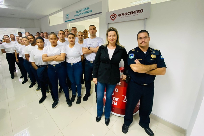 Guarda Civil Municipal de Botucatu faz doação de sangue coletiva no Hemocento da UNESP