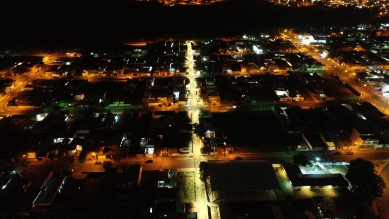 Jardim Monte Mor recebe iluminação de LED em vielas